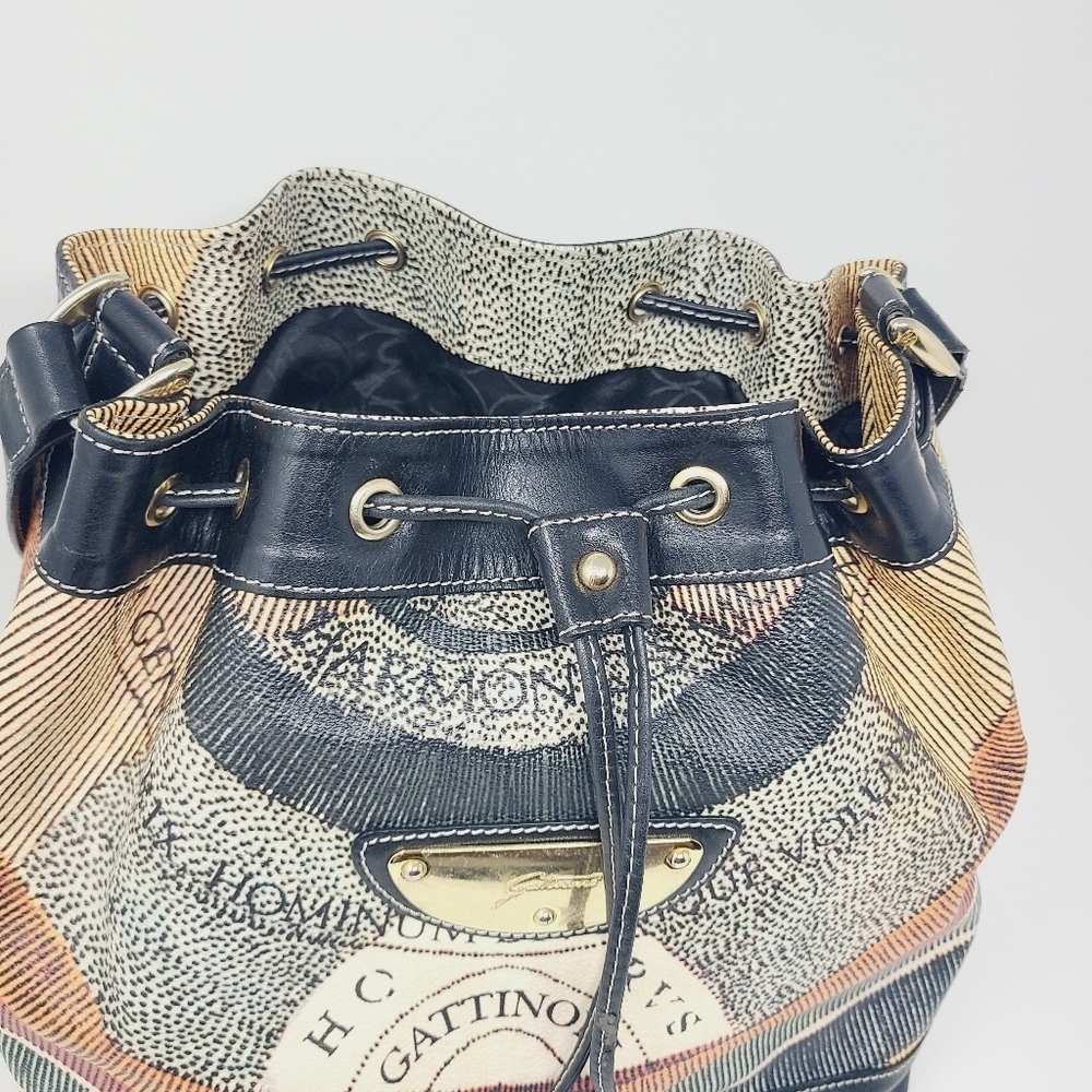 Gattinoni | Women's Multicolor Leather Crossbody Bucket Bag (One Size) - Picture 3 of 15